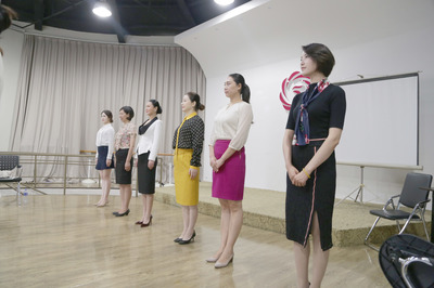 服務禮儀實訓班今日開班，提升專業素養正當時